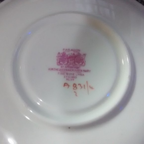 Paragon China Cup and Saucer- Beautiful red and white with florals inside cup. - Picture 2 of 6